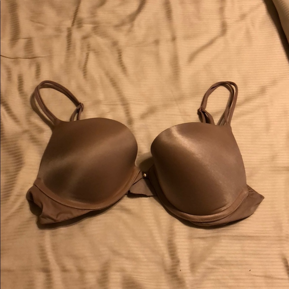 Victoria’s Secret Very Sexy Push-up bra 36B